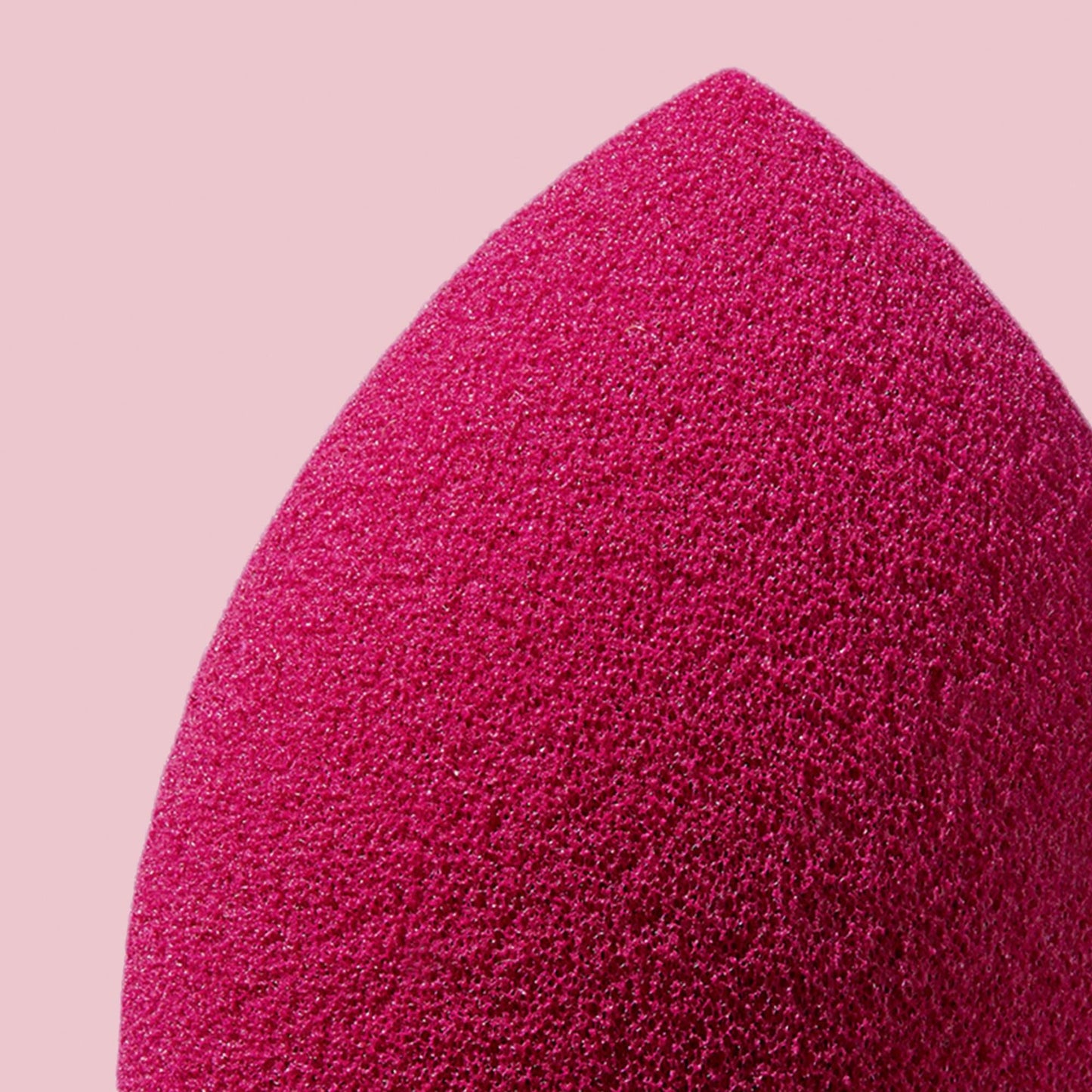 total-face-sponge-duo-q5 totalfacesponge_082019_SL_025_A1_IGF.jpg