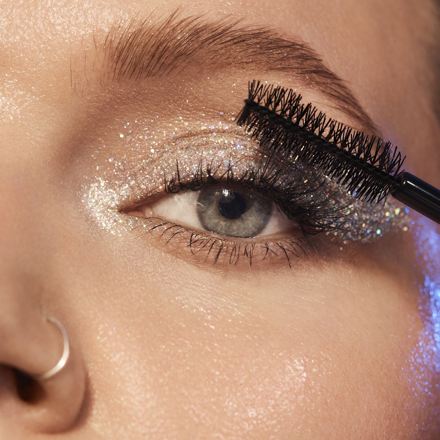 big-mood-waterproof-mascara-f2 013121_ToveLo_Mascara_0385_IGF_1_55f9a52b-3628-4190-803b-2260ed81d014.jpg