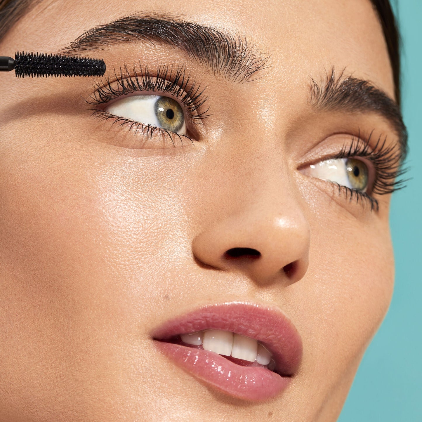 lash-xtndr-mascara-s8 060623_Lexi_LashXtndr_Look1_093_v4_RGB_IGF.jpg