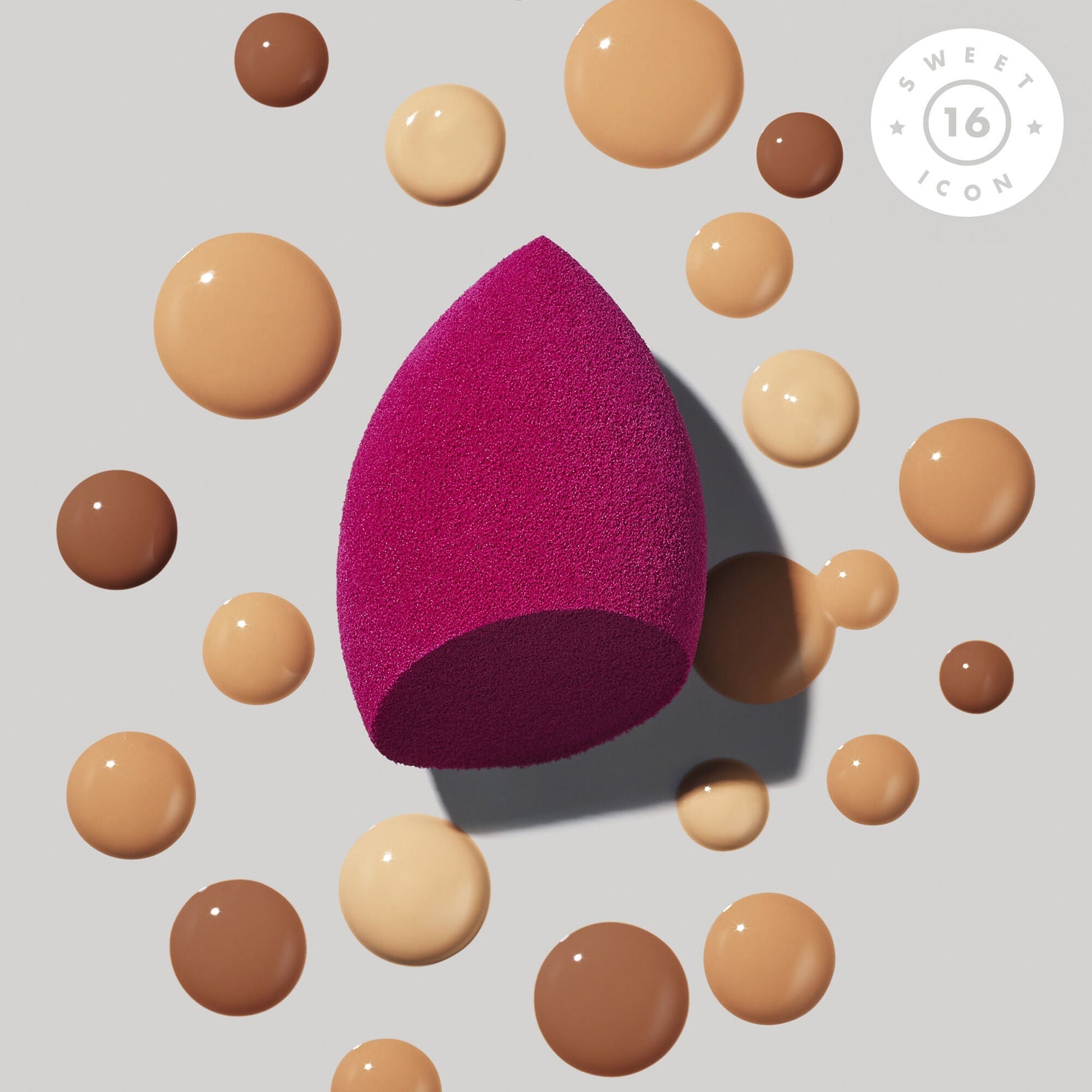 total-face-sponge-duo-q5 06162020_TotalFaceSponge_256_IGF.jpg