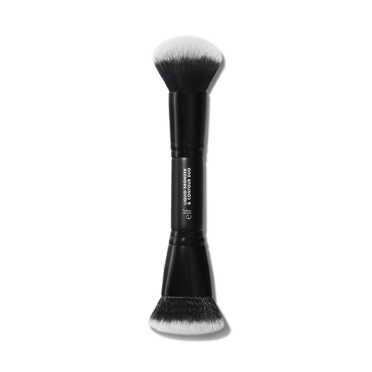 liquid-bronzer-and-contour-duo-brush-q7 1.png