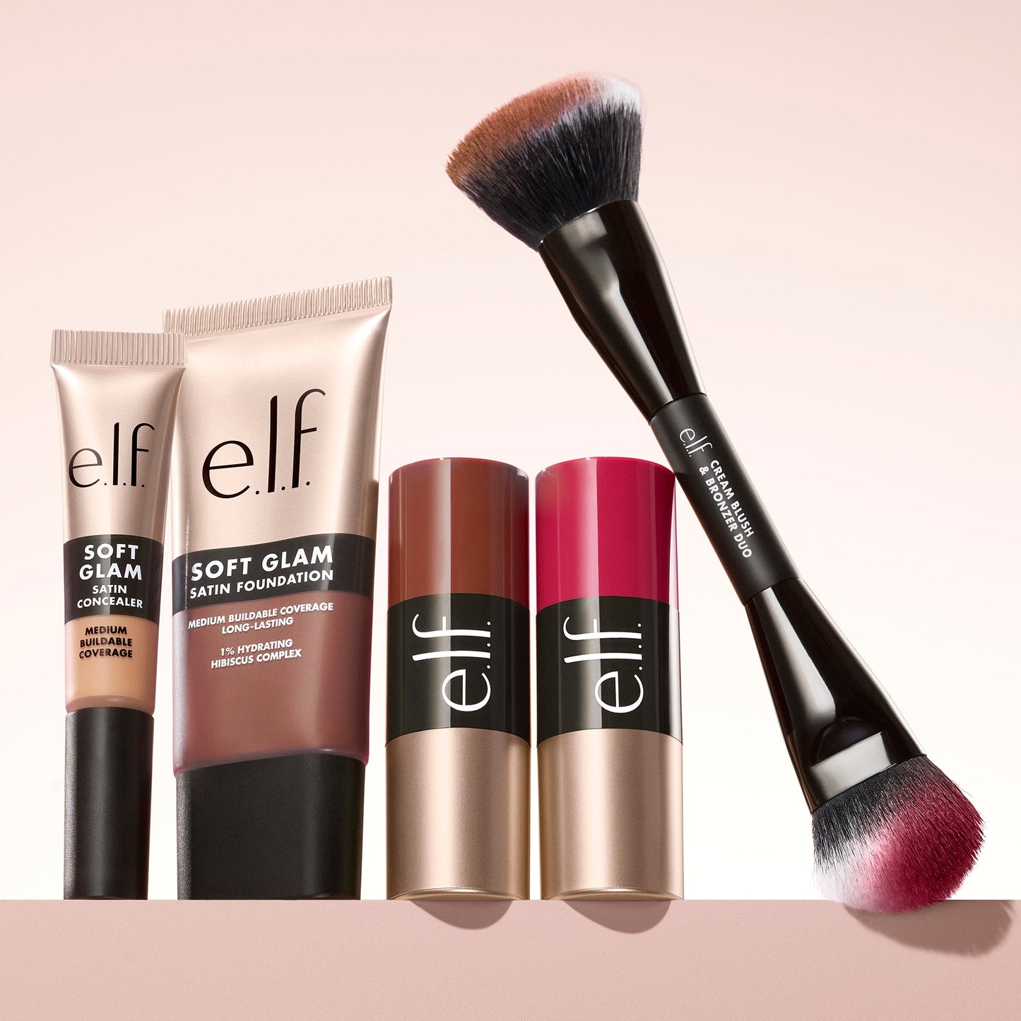 soft-glam-cream-bronzer-i9 100225_SoftGlam_Family_0599_MAIN_CLEAN_FOCUS_01_w3QC_RGB_f3dcb263-f98f-4d5c-ab4c-e8d60f7f76c9.jpg