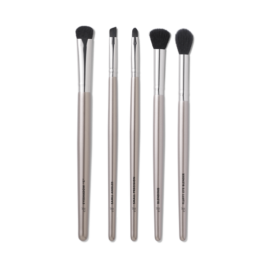 smoky-eye-brush-kit-i2 82021_Open_R.png