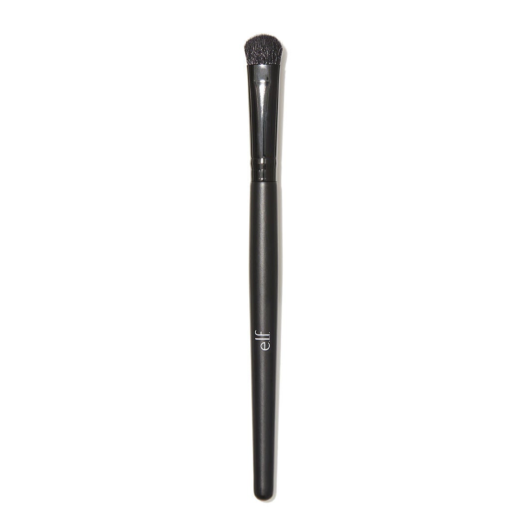 eyeshadow-c-brush-w6 84008_EyeshadowCBrush_v1wA.jpg