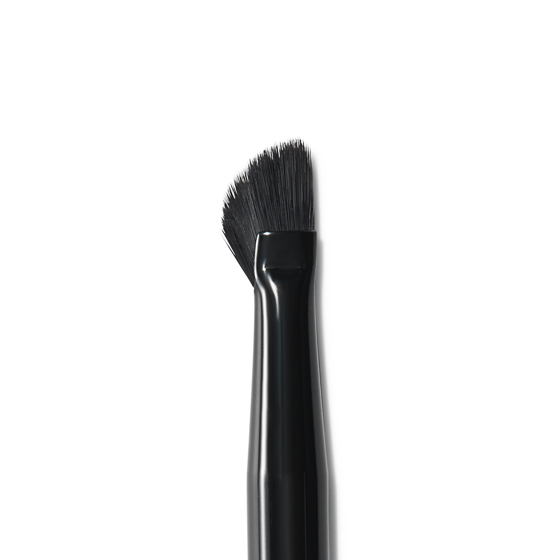 wing-it-liner-brush-x1 84091_MACRO_R.png