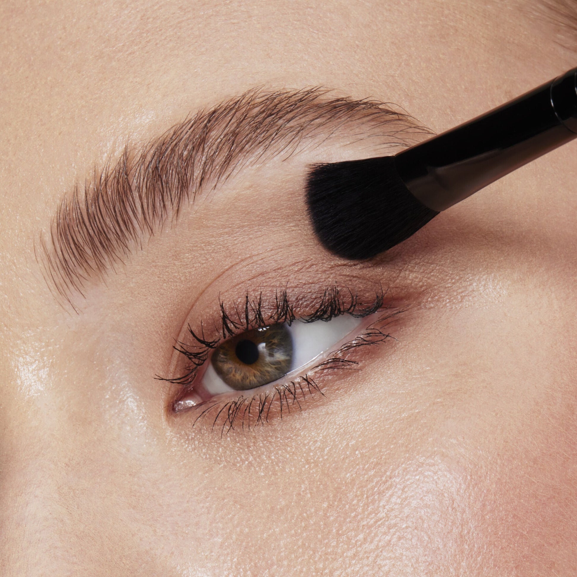 full-face-and-eye-makeup-brush-set-with-travel-case-p4 84674_FULL_FACE_EYE_BRUSH_SET_BLENDING_EYE_BRUSH_CARI_0137.jpg