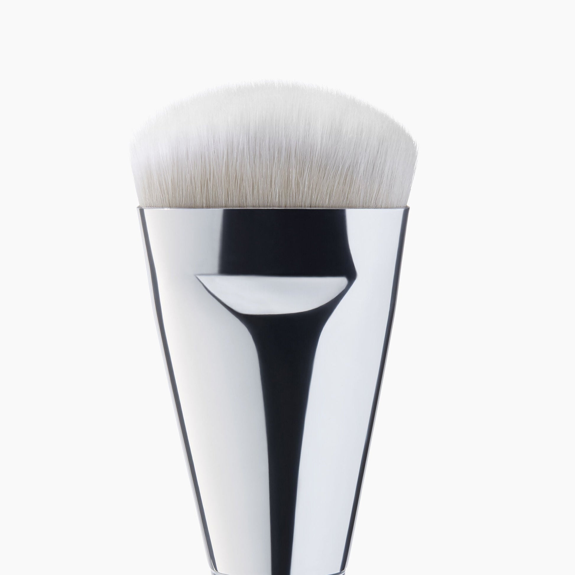 precision-sculpting-brush-e7 85313_PrecisionSculptingBrush_Macro_V2.jpg